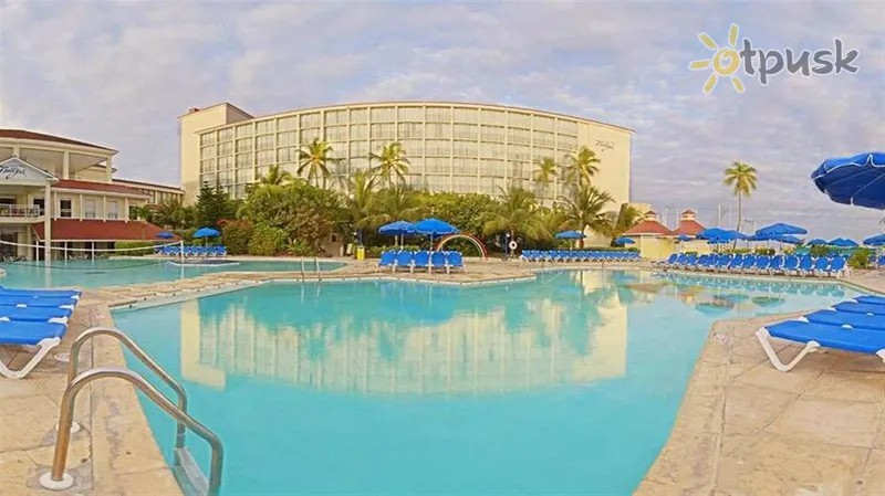 Фото отеля Breezes Resort Bahamas 3* Нассау Багамы 