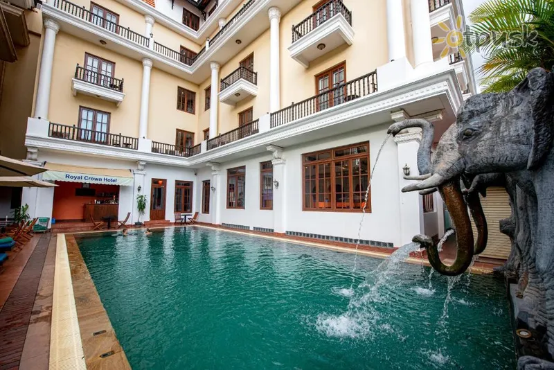 Фото отеля Royal Crown Hotel & Spa 5* Siem Reapa Kambodža ārpuse un baseini