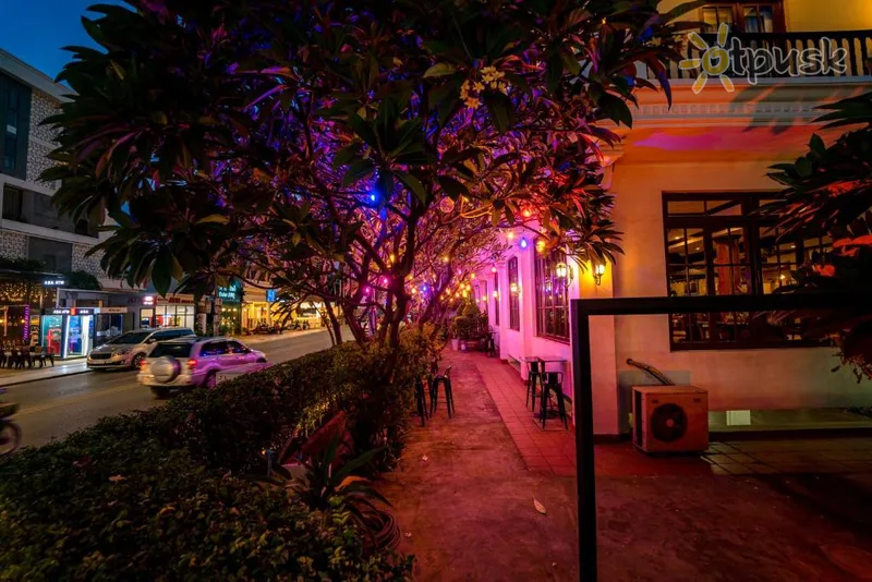Фото отеля Royal Crown Hotel & Spa 5* Siem Reapa Kambodža ārpuse un baseini