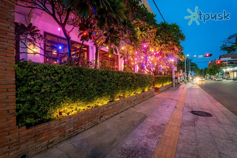 Фото отеля Royal Crown Hotel & Spa 5* Siem Reapa Kambodža ārpuse un baseini