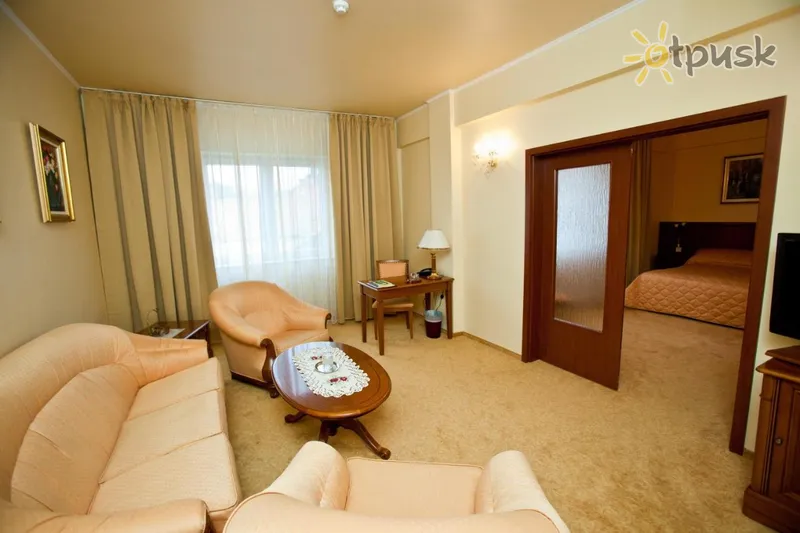 Фото отеля Maxim Hotel 4* Oradea Rumānija cipariem