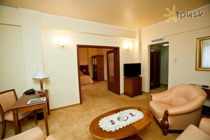 Фото отеля Maxim Hotel 4* Oradea Rumānija cipariem