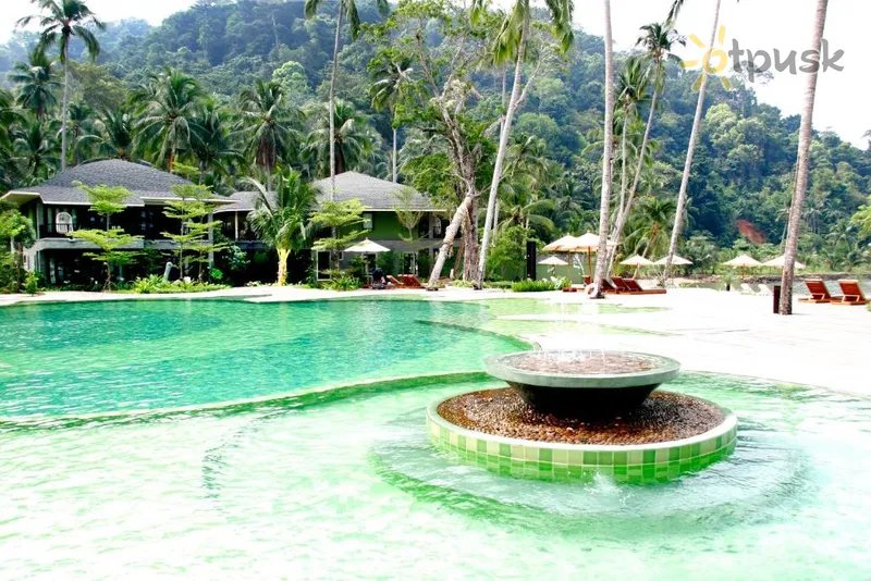 Фото отеля Mercure Koh Chang Hideaway 4* о. Чанг Таиланд экстерьер и бассейны