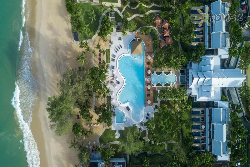 Фото отеля Natai Beach Resort & Spa 5* par. Puketa Taizeme ārpuse un baseini