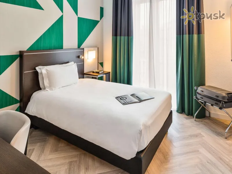 Фото отеля Mercure Napoli Angioino Centro 4* Неаполь Италия номера