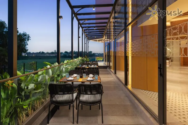 Фото отеля Courtyard By Marriot Goa Colva 4* Южный Гоа Индия бары и рестораны