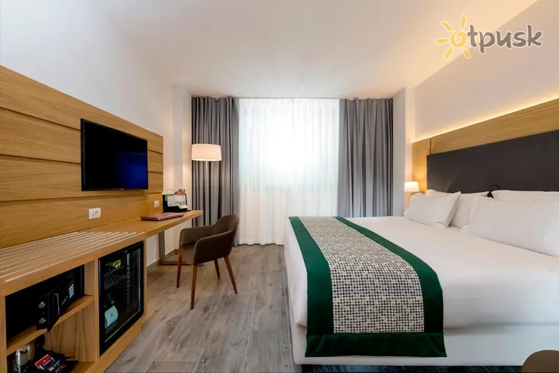 Фото отеля Holiday Inn Naples 4* Неаполь Италия 