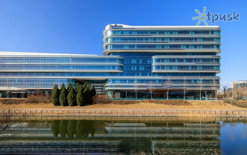 Фото отеля Radisson Hotel, Beijing DaXing Airport 4* Пекин Китай