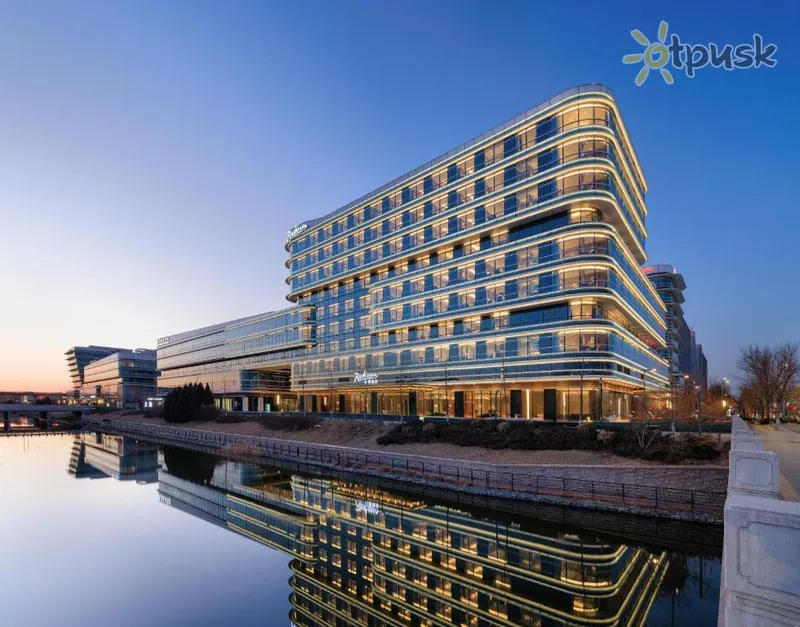 Фото отеля Radisson Hotel, Beijing DaXing Airport 4* Пекин Китай