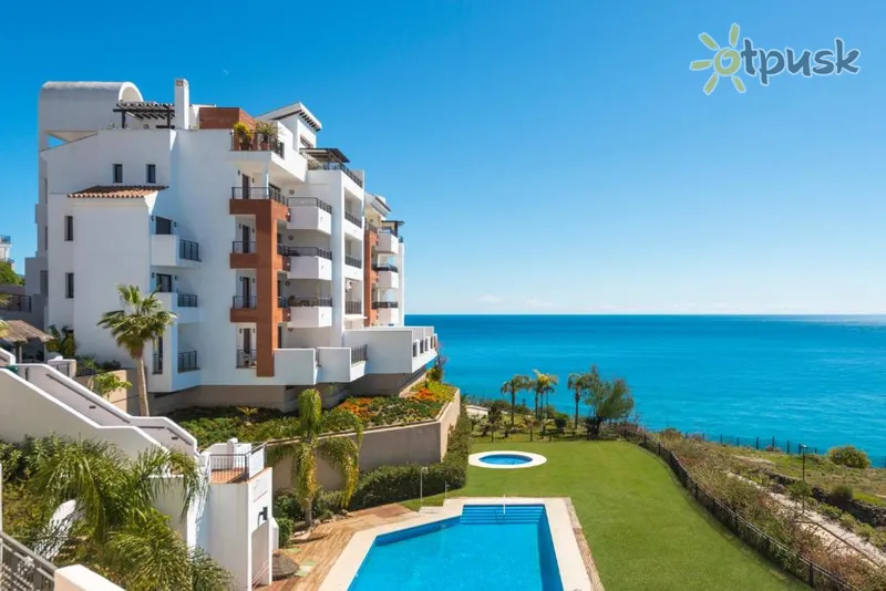 Фото отеля Olee Nerja Holiday Rentals by Fuerte Group 4* Коста Дель Соль Испания 