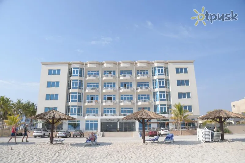 Фото отеля Beach Resort Salalah 3* Салала Оман экстерьер и бассейны