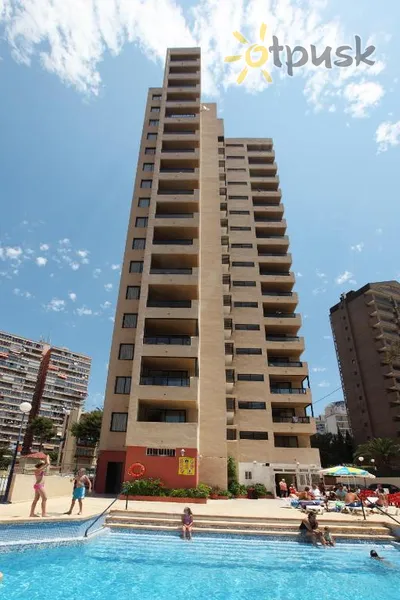 Фото отеля Dynastic Rooms Apartments 3* Kosta Blanka Ispanija išorė ir baseinai