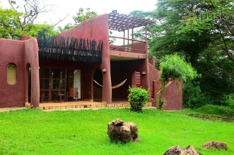 Фото отеля Amboseli Serena Safari Lodge 4* Амбосели Кения 