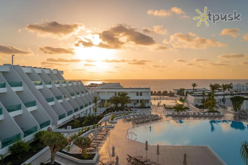 Фото отеля Radisson Blu Resort, Lanzarote 4* о. Лансароте (Канары) Испания экстерьер и бассейны