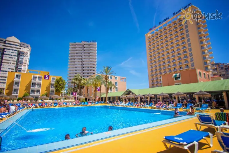 Фото отеля Servigroup Pueblo Benidorm Hotel 3* Коста Бланка Испания экстерьер и бассейны