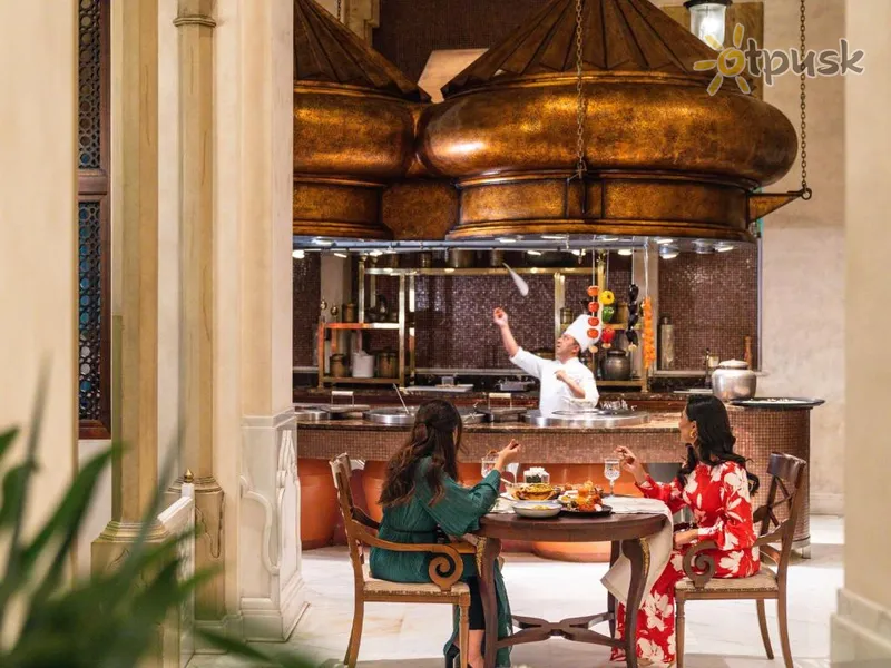 Фото отеля Movenpick Al Khobar 5* Эр-Рияд Саудовская Аравия бары и рестораны