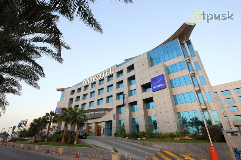 Фото отеля Novotel Dammam Business Park 4* Ер-Ріяд Саудівська Аравія екстер'єр та басейни