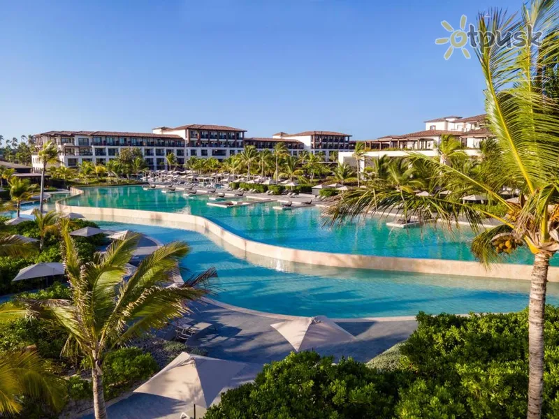 Фото отеля Unique Club At Lopesan Costa Bavaro 5* Баваро Домінікана екстер'єр та басейни