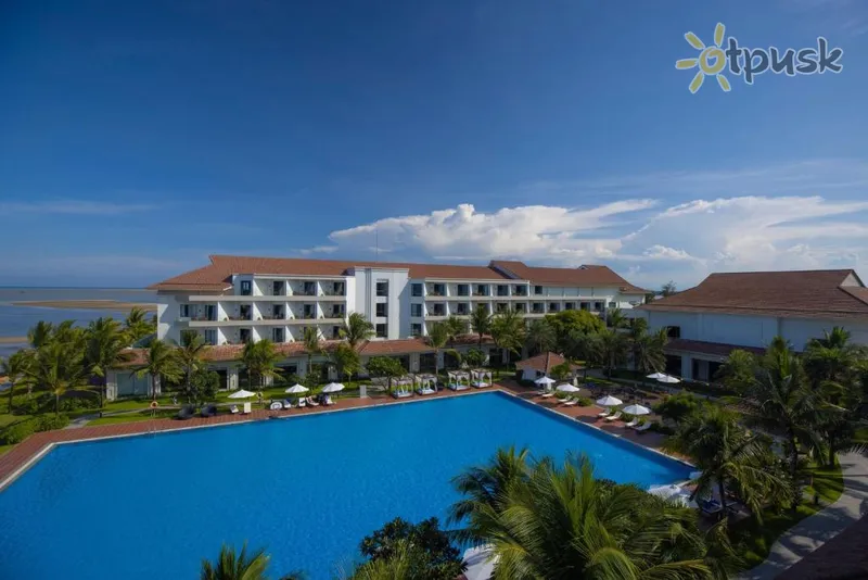 Фото отеля Renaissance Hoi An Resort & Spa 5* Хой Ан Вьетнам экстерьер и бассейны