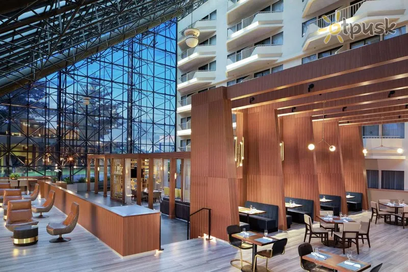 Фото отеля DoubleTree by Hilton Hotel Newark Airport 4* Нью-Йорк США 