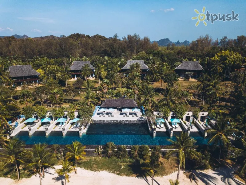 Фото отеля Four Seasons Resort Langkawi 5* о. Лангкави Малайзия экстерьер и бассейны