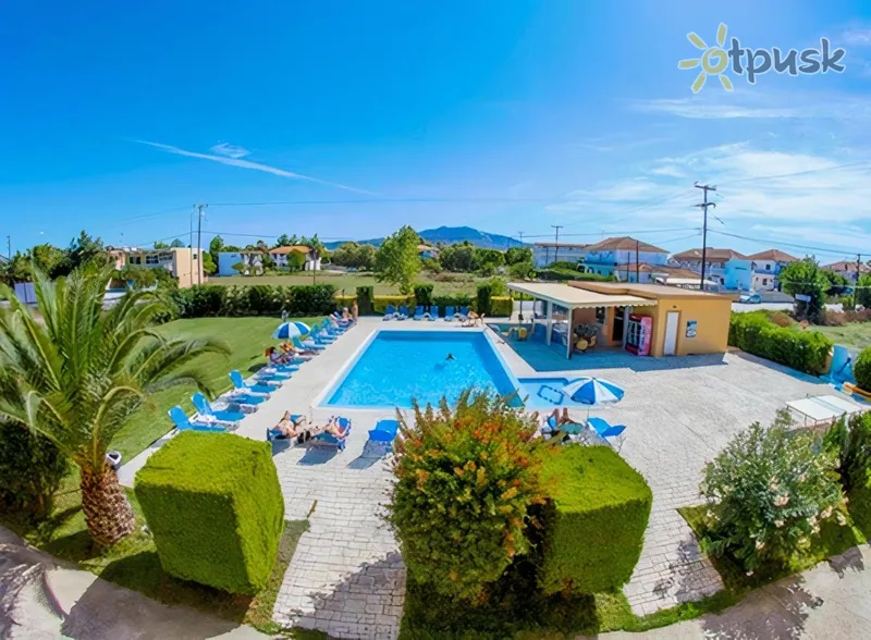 Фото отеля Derekas Studios & Apartments 4* Zakintas Graikija išorė ir baseinai
