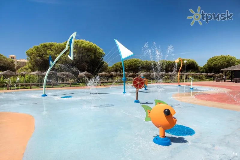 Фото отеля Barcelo Punta Umbria Beach Resort 4* Kosta de La Luza Spānija ārpuse un baseini