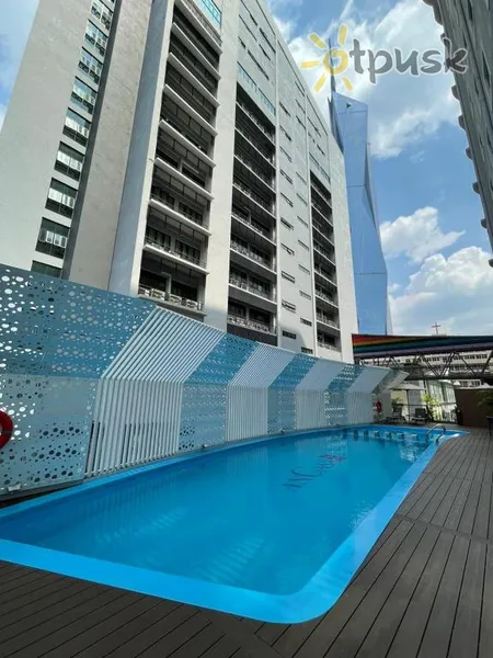 Фото отеля AnCasa Hotel Kuala Lumpur Chinatown 4* Куала-Лумпур Малайзия экстерьер и бассейны