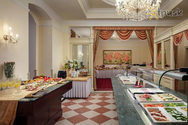 Фото отеля Humboldt Park Hotel & Spa 4* Karlovi Varai Čekija barai ir restoranai