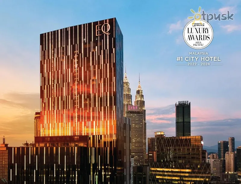 Фото отеля EQ Kuala Lumpur 5* Куала-Лумпур Малайзия экстерьер и бассейны