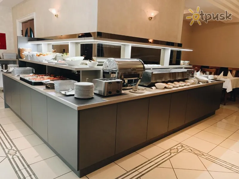 Фото отеля Mediteran Hotel 3* Задар Хорватия бары и рестораны