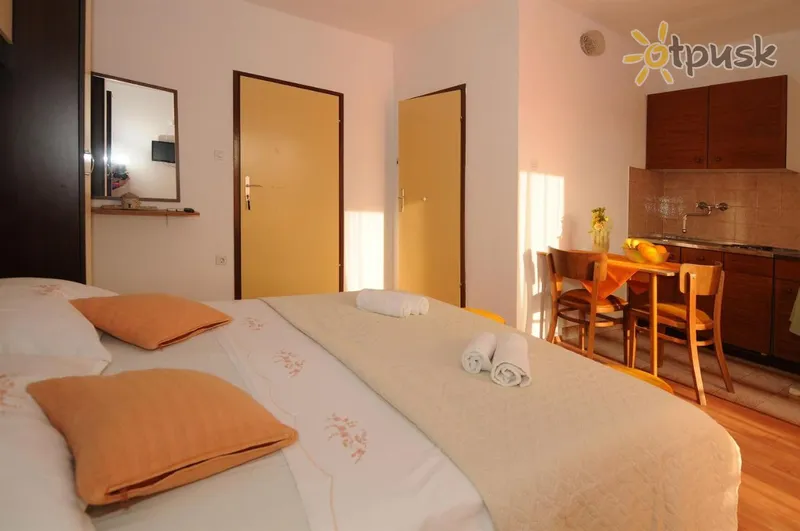 Фото отеля Apartments Katica 2* Макарська Хорватія номери