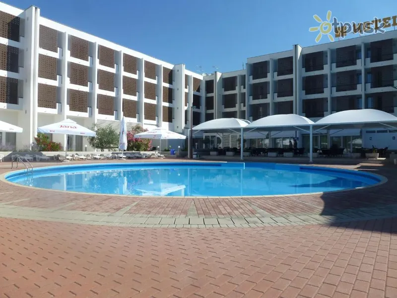 Фото отеля Kolovare Hotel Zadar 4* Задар Хорватия экстерьер и бассейны