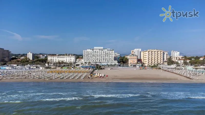 Фото отеля Mediterraneo Riccione Hotel 4* Римини Италия пляж