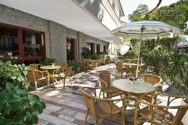 Фото отеля Capinera Rimini Hotel 3* Rimini Itālija bāri un restorāni
