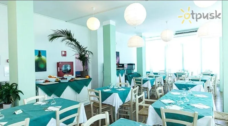 Фото отеля Bruna Hotel 3* Римини Италия бары и рестораны