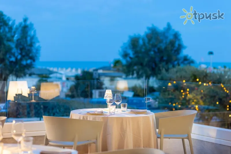 Фото отеля Continental Rimini Hotel 4* Римини Италия