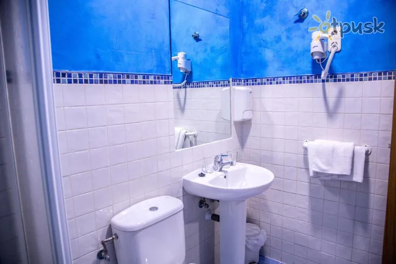 Фото отеля Montaloya Hostal 2* Мадрид Испания номера