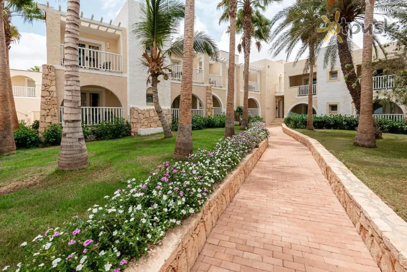 Фото отеля Voi Praia de Chaves Resort 5* о. Боавишта Кабо-Верде экстерьер и бассейны