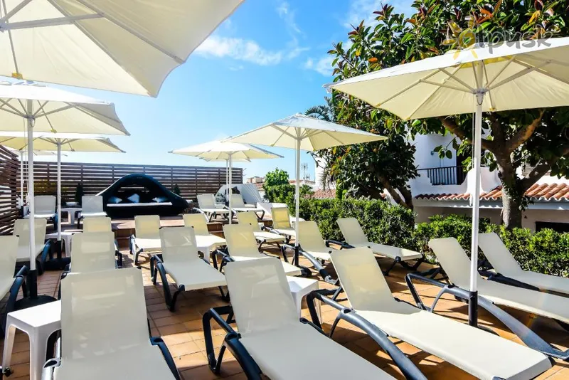 Фото отеля Nelva Resort Aparthotel 3* о. Менорка Испания экстерьер и бассейны