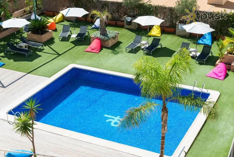 Фото отеля Port Feria Valencia 4* Валенсия Испания экстерьер и бассейны
