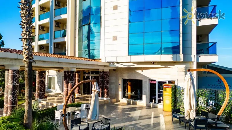 Фото отеля Scala Nuova Beach Hotel 4* Кушадасы Турция экстерьер и бассейны