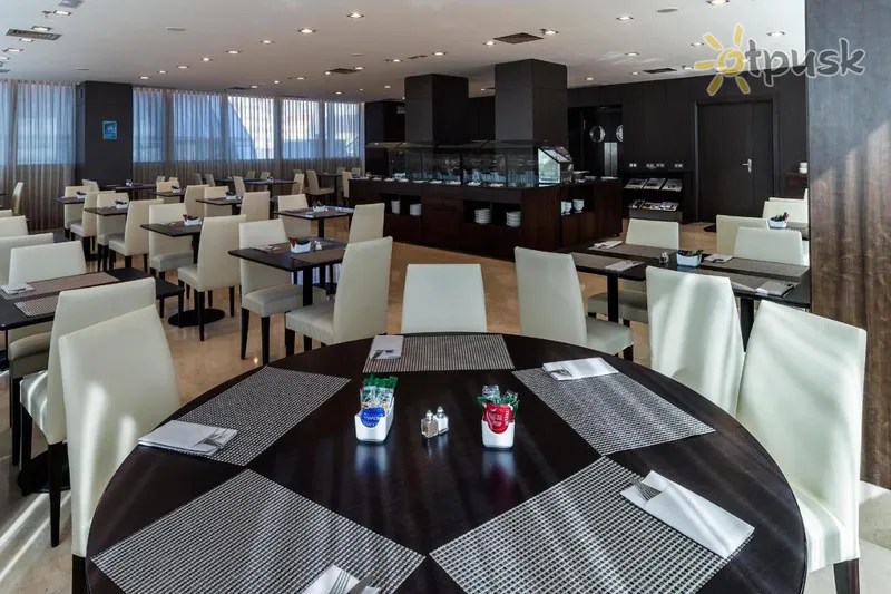 Фото отеля LCB Hotel Fuenlabrada 4* Мадрид Испания бары и рестораны