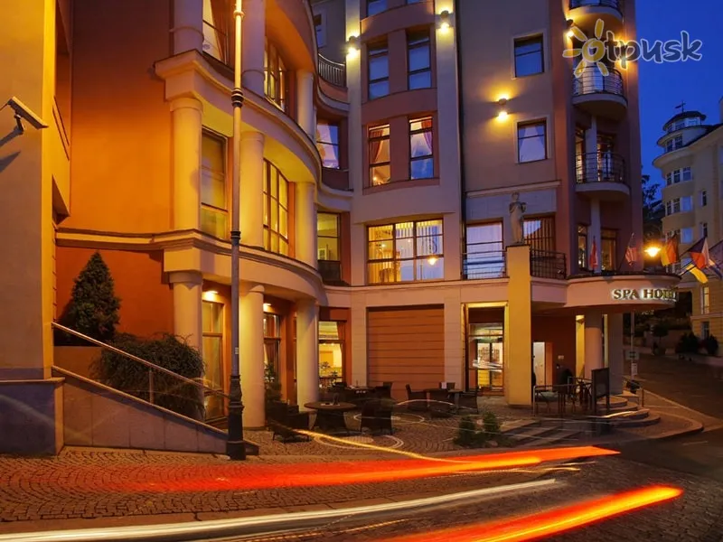 Фото отеля Ambiente Wellness & Spa Hotel 4* Карлові Вари Чехія екстер'єр та басейни
