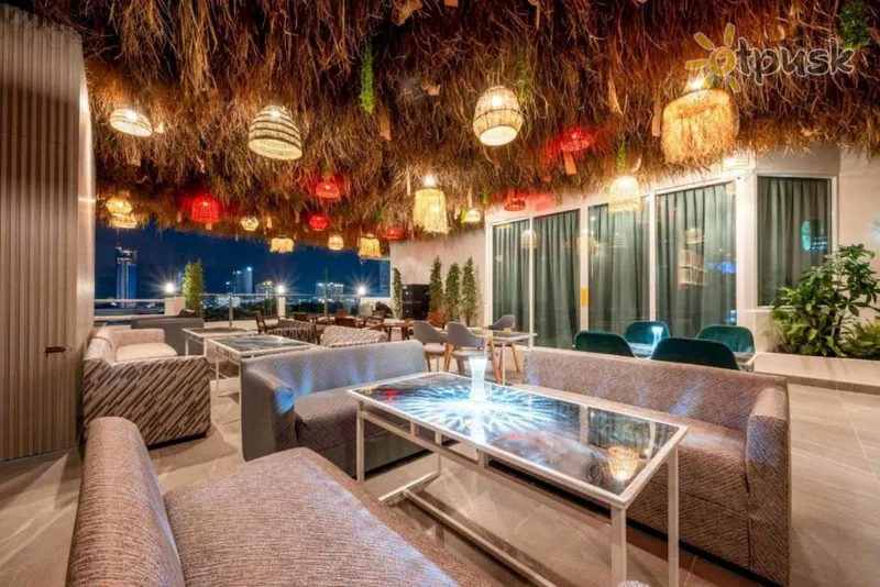 Фото отеля J A Plus Hotel 4* Pataja Tailandas barai ir restoranai