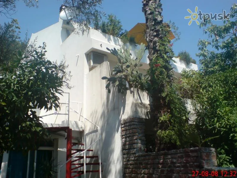 Фото отеля Casa Verde 3* Бечичи Черногория экстерьер и бассейны