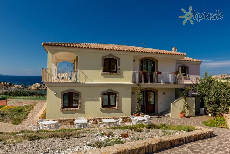 Фото отеля Baia Santa Reparata Residence 3* о. Сардиния Италия экстерьер и бассейны