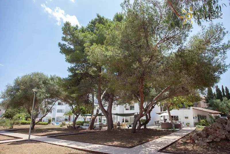 Фото отеля BJ Apartamentos Europa 2* о. Майорка Испания экстерьер и бассейны