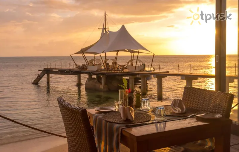 Фото отеля Coco de Mer Hotel 4* о. Праслин Сейшельские о-ва экстерьер и бассейны