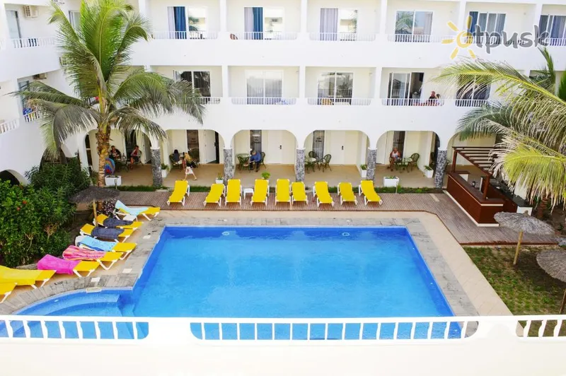 Фото отеля Ouril Pontao Hotel 3* apie. Sal Žaliasis Kyšulys išorė ir baseinai